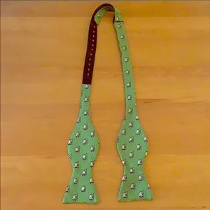 Buffalo Jackson Green Buffalo Bow Tie! 100% Silk!